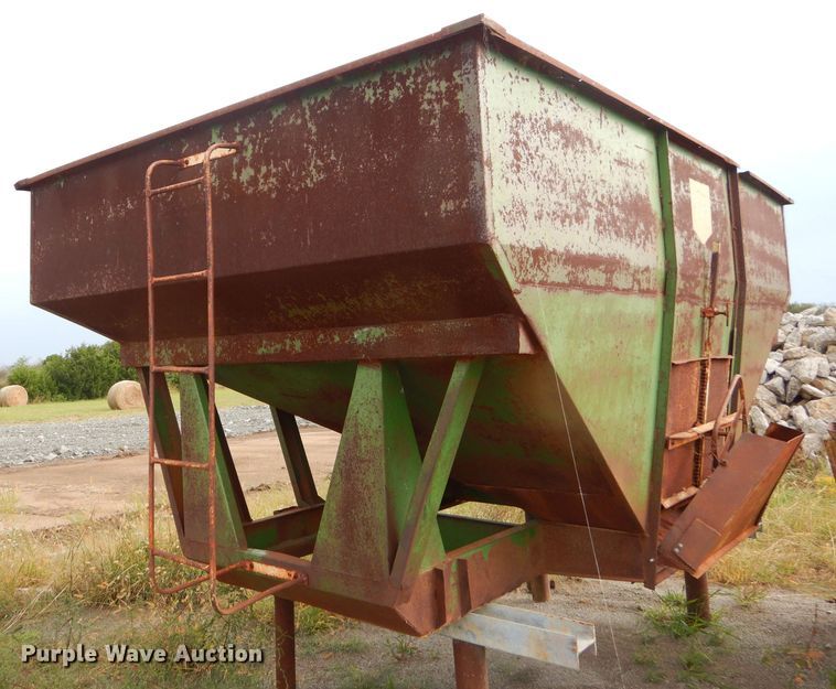 image for item EY9316 Brent 250 steel hopper box