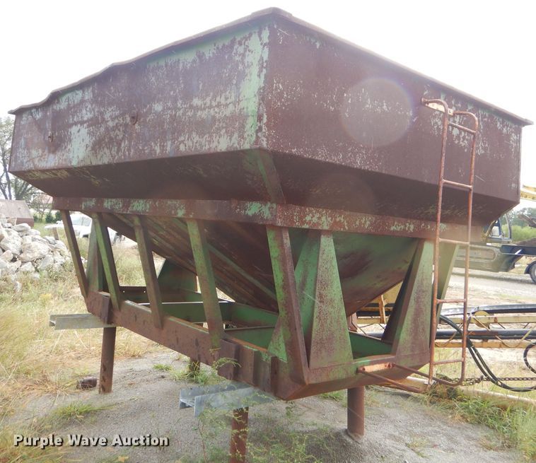 image for item EY9316 Brent 250 steel hopper box