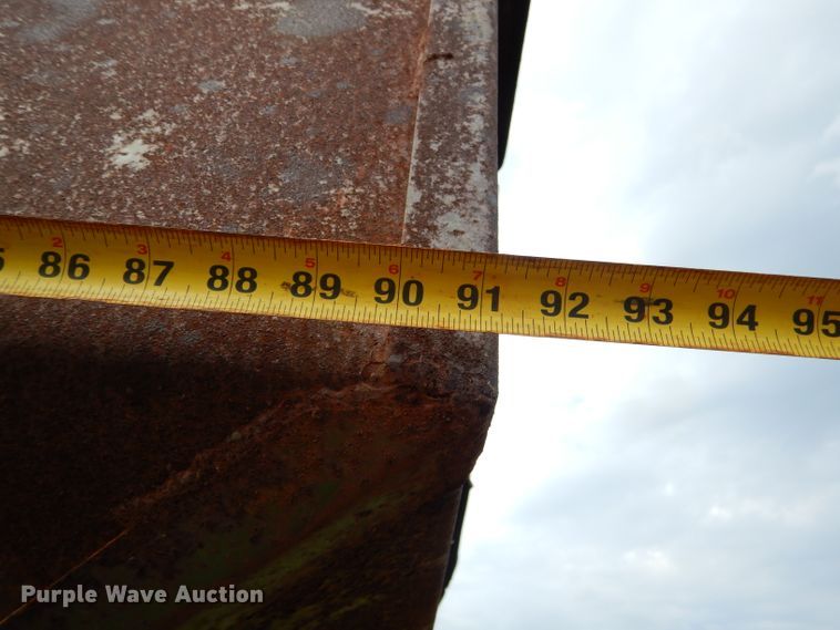 image for item EY9316 Brent 250 steel hopper box