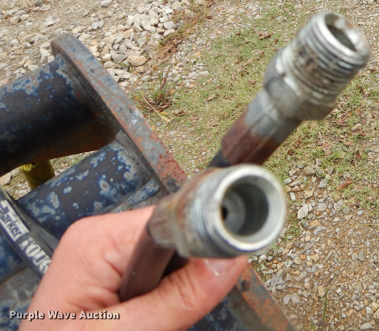 image for item EY9317 Skid steer grapple