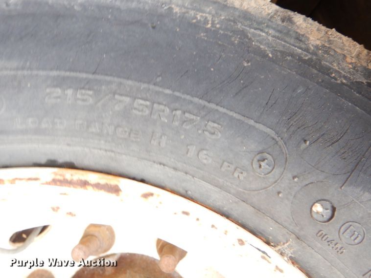 image for item EY9332 2007 Trail-Eze equipment trailer