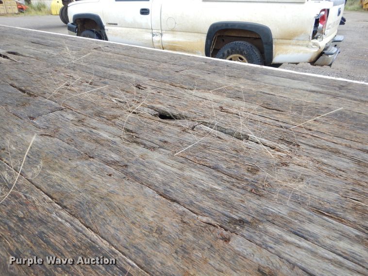 image for item EY9332 2007 Trail-Eze equipment trailer