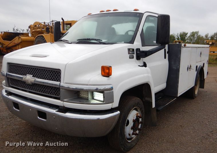 image for item EY9334 2005 Chevrolet C4500 utility truck