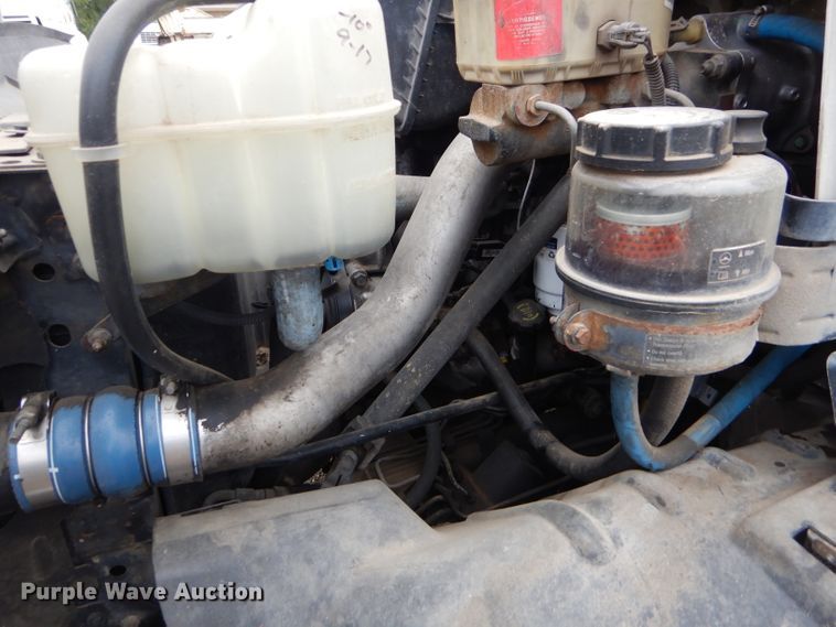 image for item EY9334 2005 Chevrolet C4500 utility truck