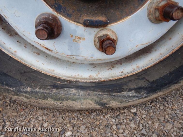 image for item EY9334 2005 Chevrolet C4500 utility truck