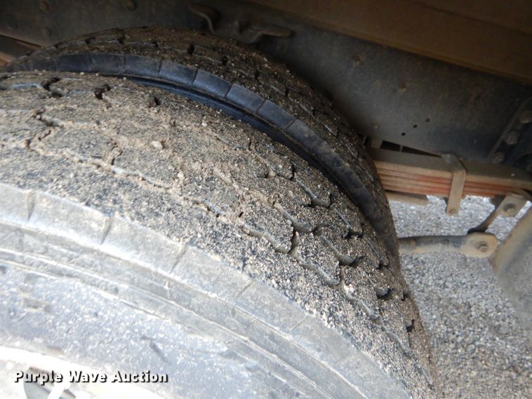 image for item EY9334 2005 Chevrolet C4500 utility truck