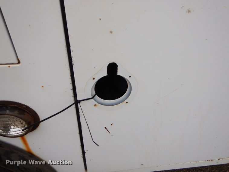 image for item EY9334 2005 Chevrolet C4500 utility truck