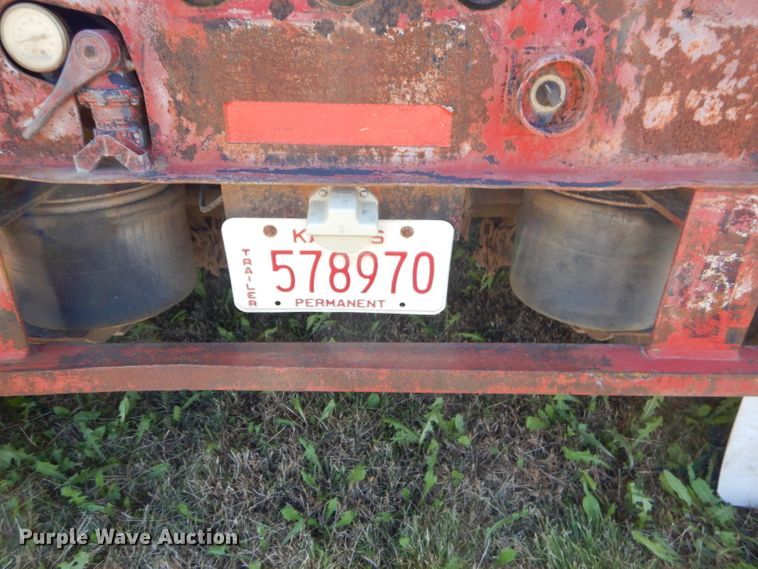 image for item EY9338 1994 Talbert lowboy equipment trailer