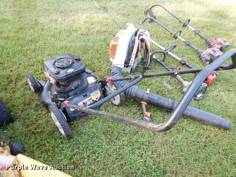 image for item FC9959 Lawn and garden equipment