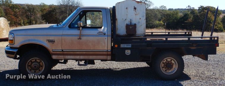 image for item FF9004 1997 Ford F250 bale bed pickup truck