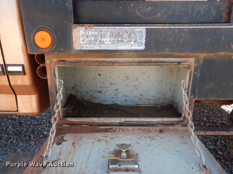 image for item FF9004 1997 Ford F250 bale bed pickup truck