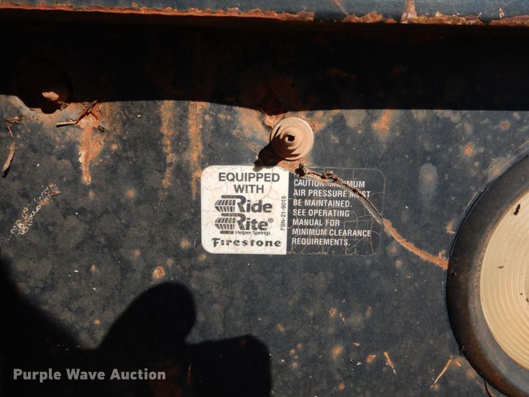 image for item FF9004 1997 Ford F250 bale bed pickup truck