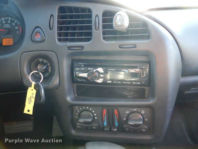 image for item FF9011 2004 Chevrolet Monte Carlo