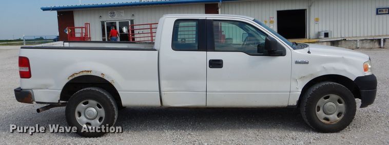 image for item FI9621 2005 Ford F150 XL SuperCab pickup truck