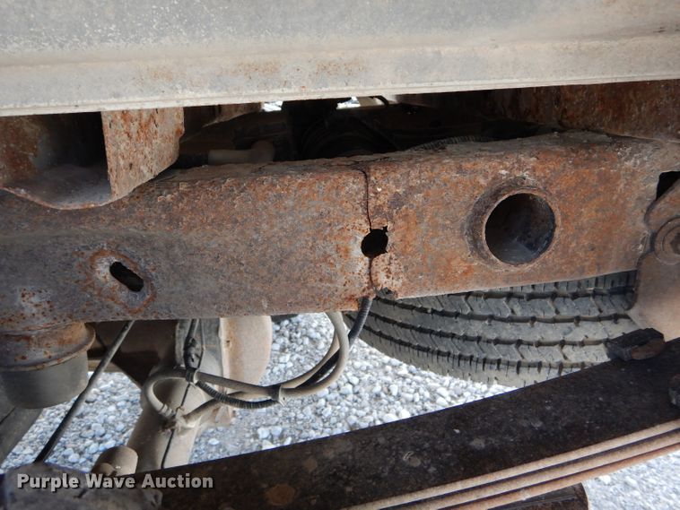 image for item FI9621 2005 Ford F150 XL SuperCab pickup truck