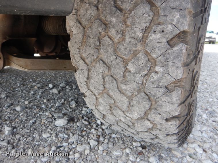 image for item FI9621 2005 Ford F150 XL SuperCab pickup truck