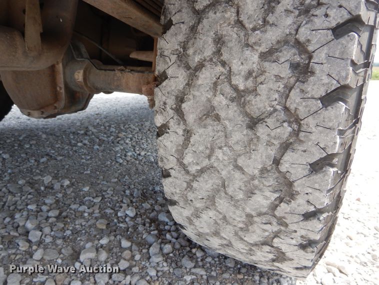 image for item FI9621 2005 Ford F150 XL SuperCab pickup truck