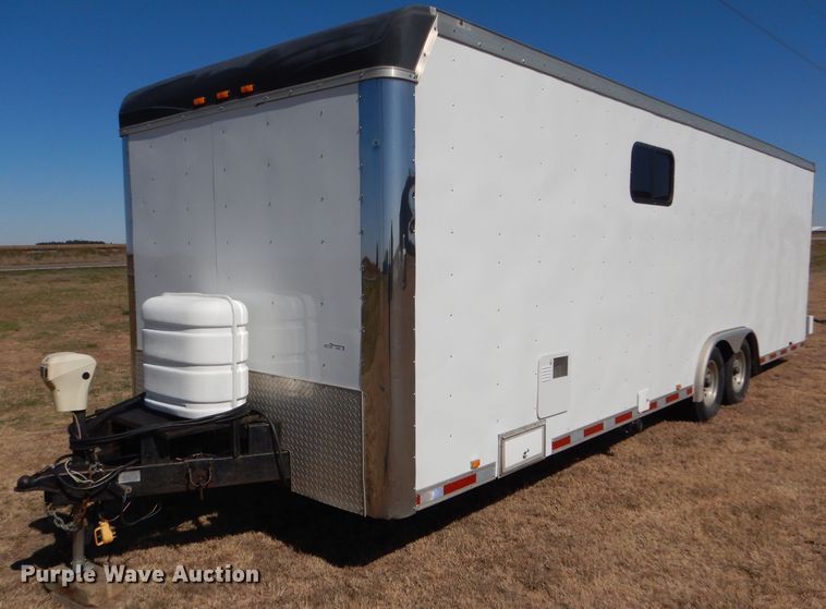 image for item FJ9803 1999 US Cargo PC826TA3 concession trailer