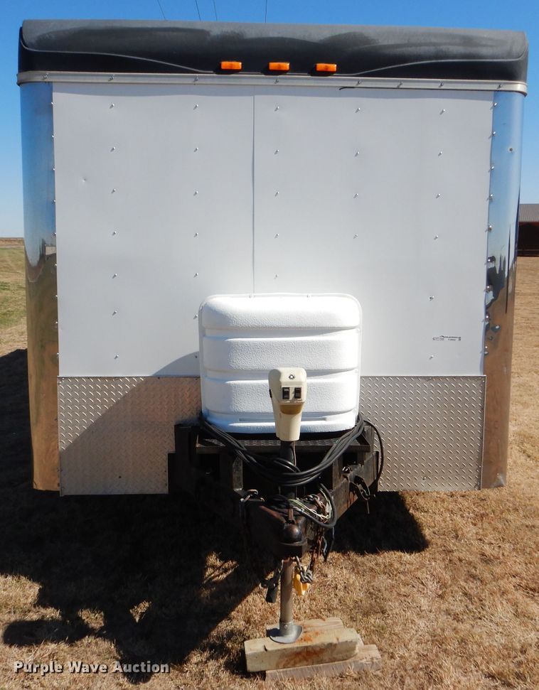 image for item FJ9803 1999 US Cargo PC826TA3 concession trailer