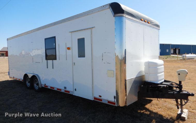 image for item FJ9803 1999 US Cargo PC826TA3 concession trailer