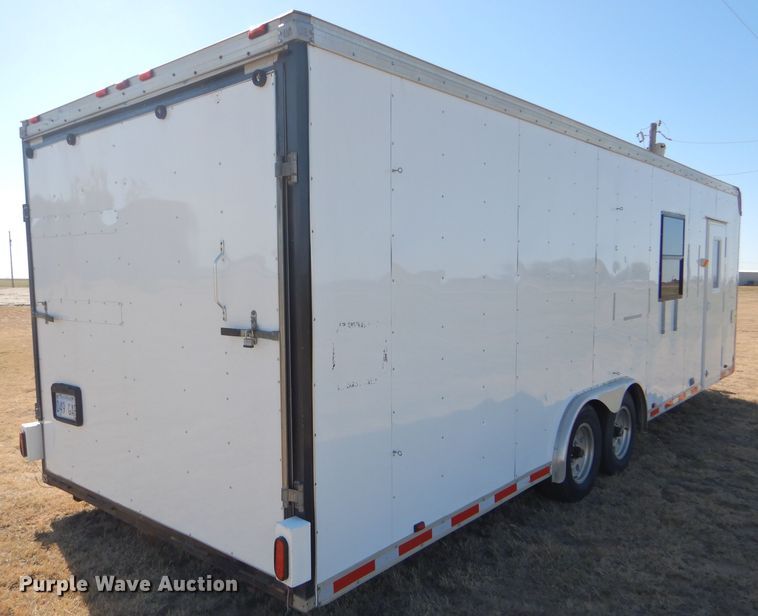 image for item FJ9803 1999 US Cargo PC826TA3 concession trailer