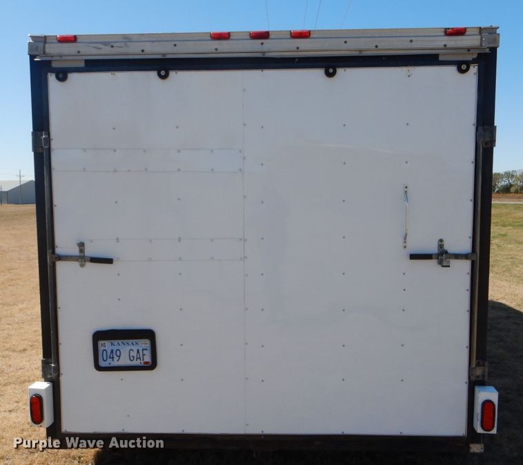 image for item FJ9803 1999 US Cargo PC826TA3 concession trailer
