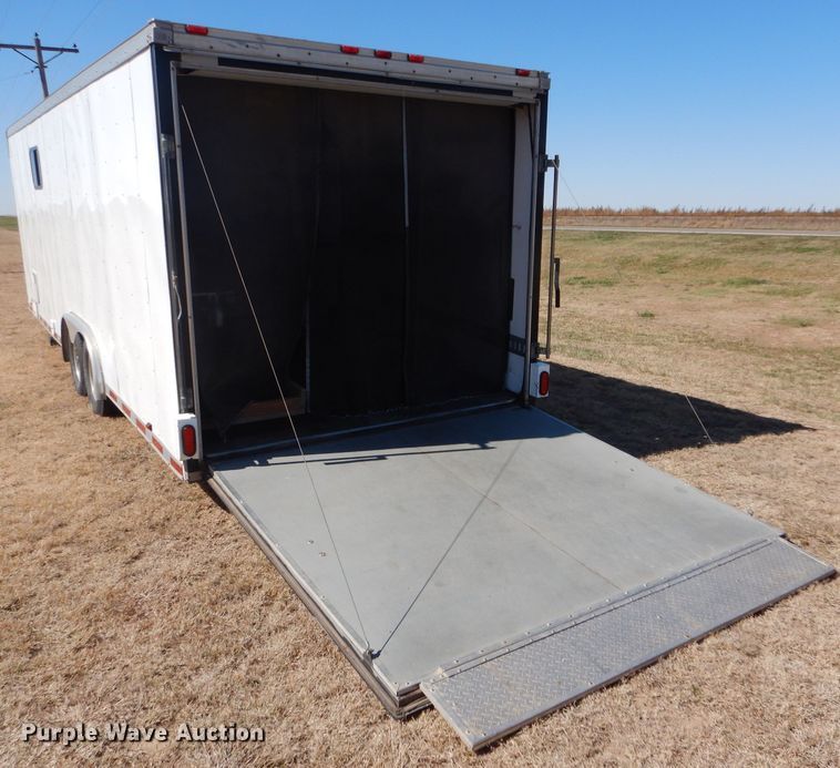 image for item FJ9803 1999 US Cargo PC826TA3 concession trailer