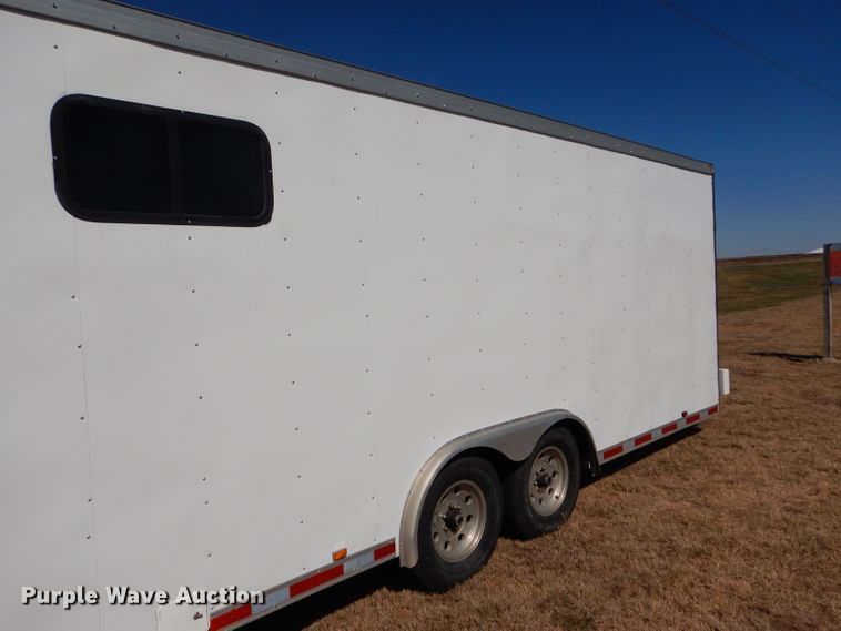 image for item FJ9803 1999 US Cargo PC826TA3 concession trailer