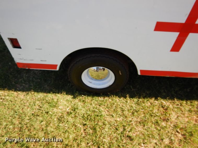 image for item FK9838 Medical utility vehicle