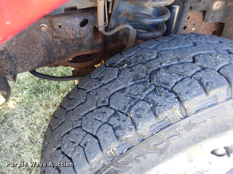 image for item FK9844 2005 Ford F250 Super Duty pickup truck cab and chassis