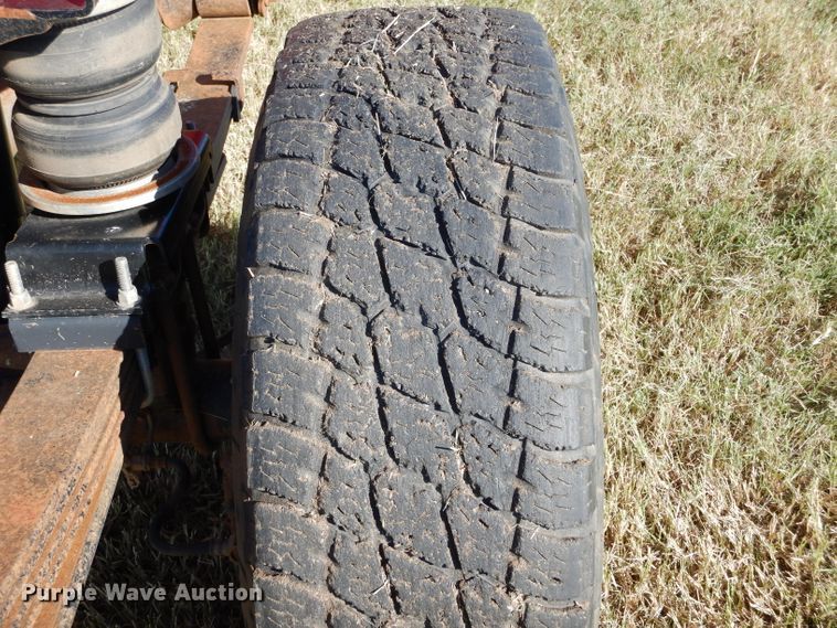 image for item FK9844 2005 Ford F250 Super Duty pickup truck cab and chassis