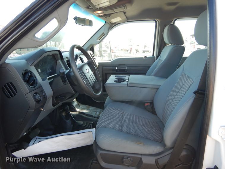 image for item FK9881 2015 Ford F550 Crew Cab flatbed truck