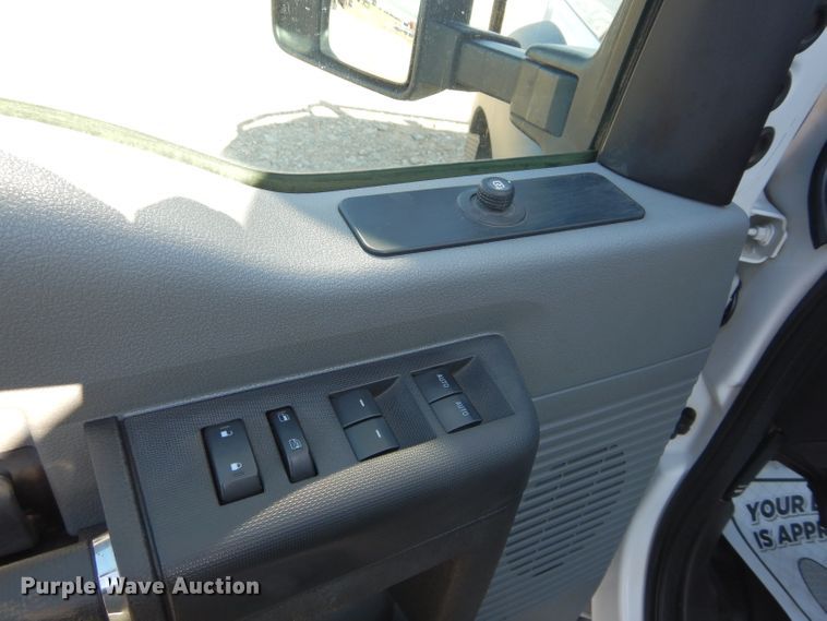 image for item FK9881 2015 Ford F550 Crew Cab flatbed truck