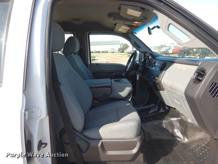 image for item FK9881 2015 Ford F550 Crew Cab flatbed truck