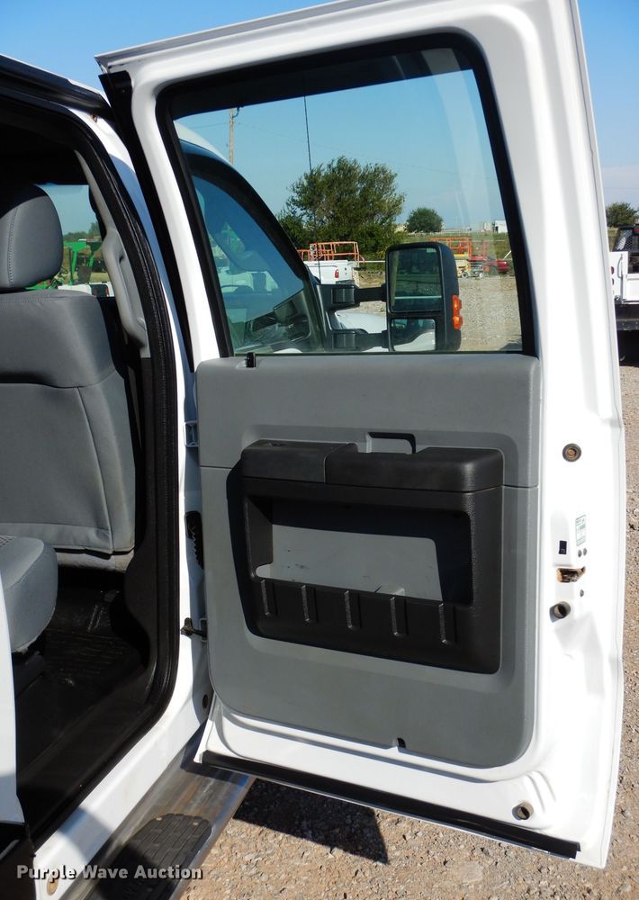 image for item FK9881 2015 Ford F550 Crew Cab flatbed truck