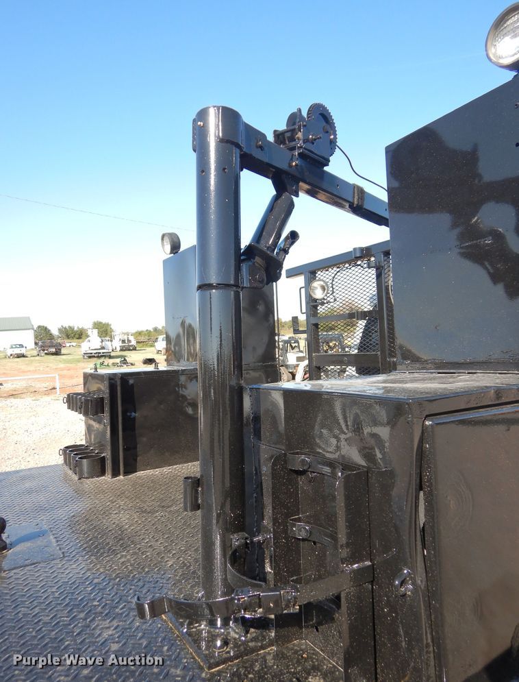 image for item FK9881 2015 Ford F550 Crew Cab flatbed truck