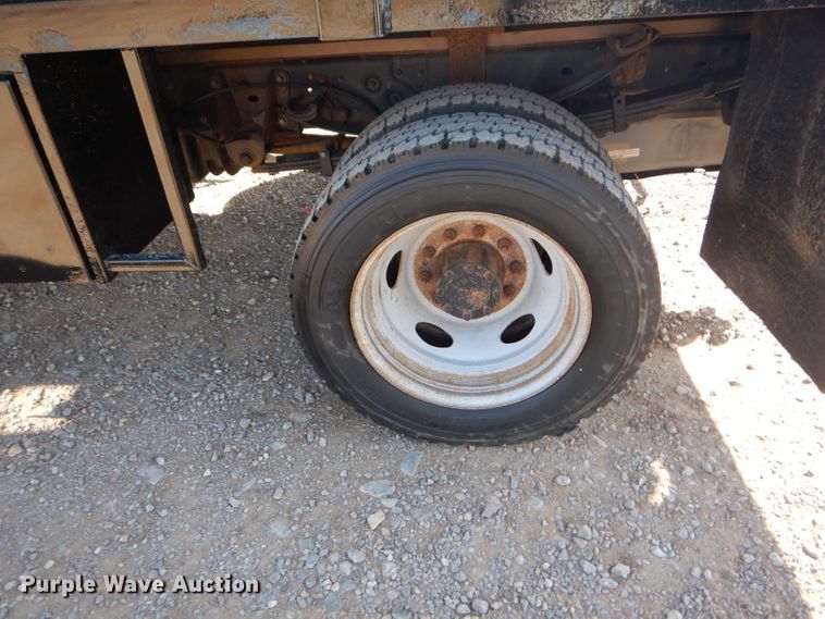 image for item FK9881 2015 Ford F550 Crew Cab flatbed truck