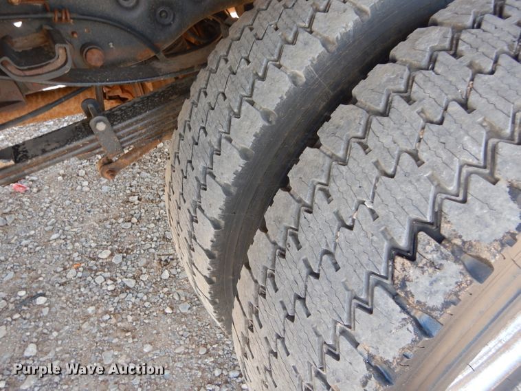 image for item FK9881 2015 Ford F550 Crew Cab flatbed truck