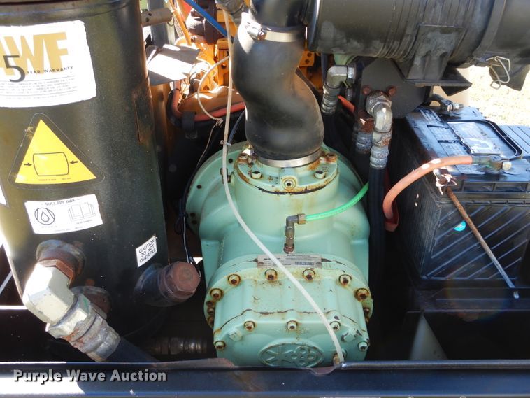 image for item FK9884 2011 Sullair 49HP185 air compressor