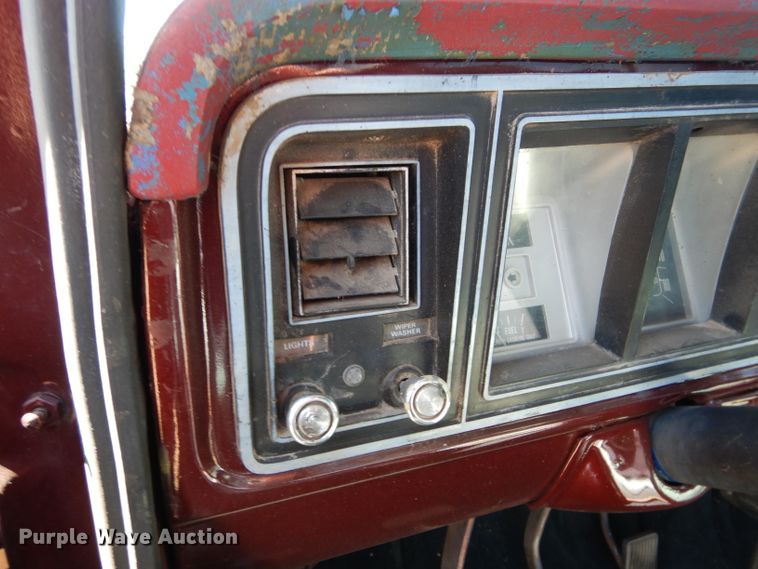 image for item FK9885 1977 Ford F150 pickup truck