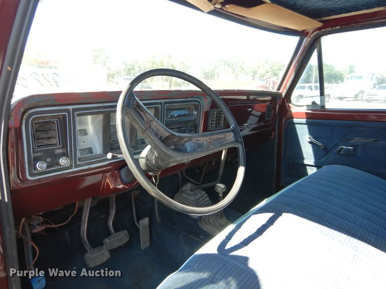 image for item FK9885 1977 Ford F150 pickup truck