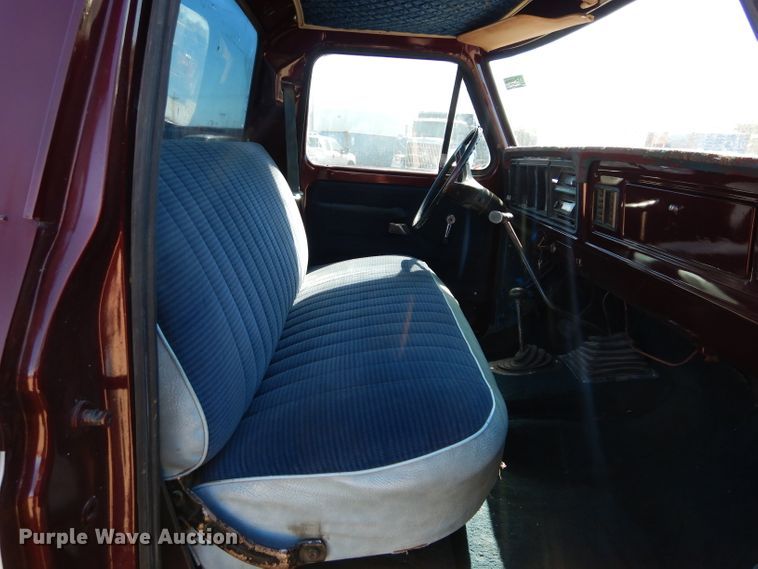 image for item FK9885 1977 Ford F150 pickup truck