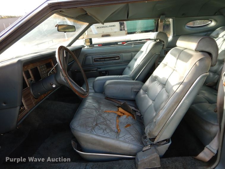 image for item FK9887 1973 Lincoln Continental