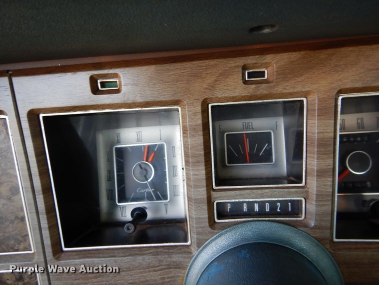 image for item FK9887 1973 Lincoln Continental