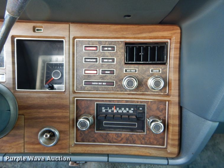 image for item FK9887 1973 Lincoln Continental