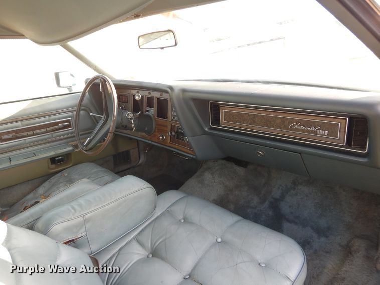 image for item FK9887 1973 Lincoln Continental