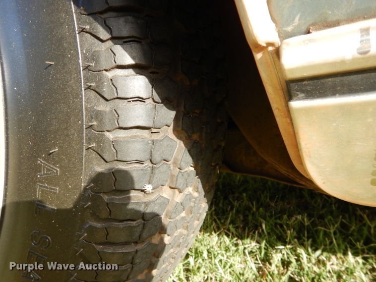 image for item FK9887 1973 Lincoln Continental