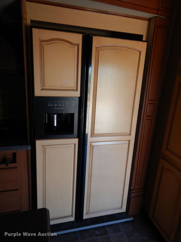 image for item FK9892 2010 Open Range Residential camper