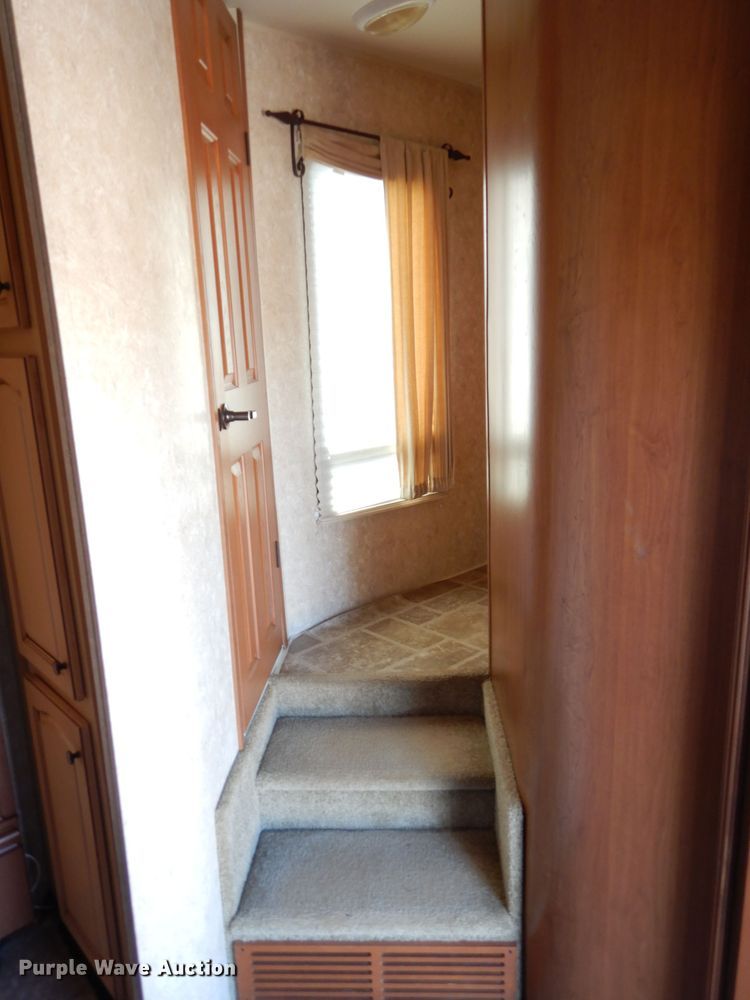 image for item FK9892 2010 Open Range Residential camper