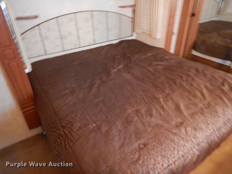 image for item FK9892 2010 Open Range Residential camper